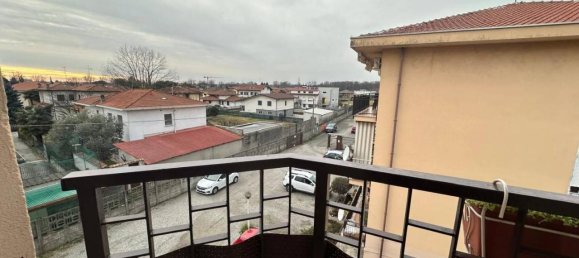 3غرفة شقة في Ferno, Italy رقم 30107 26