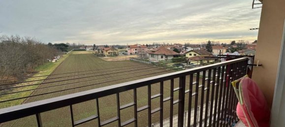 3غرفة شقة في Ferno, Italy رقم 30107 12