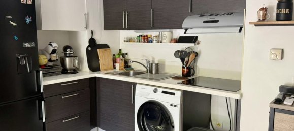 Studio in Antibes, France No. 289520 5