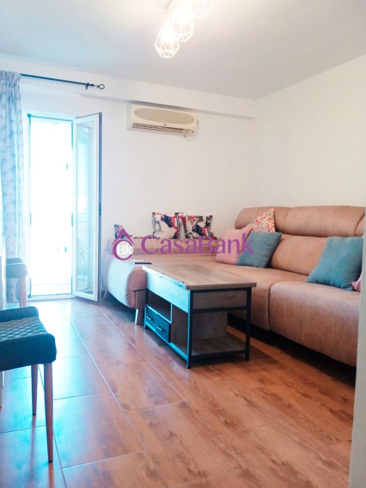 3 bedrooms Apartment in Cordoba, Spain No. 204946