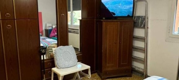 3-salle Appartement à Bologna, Italy No. 27111 11