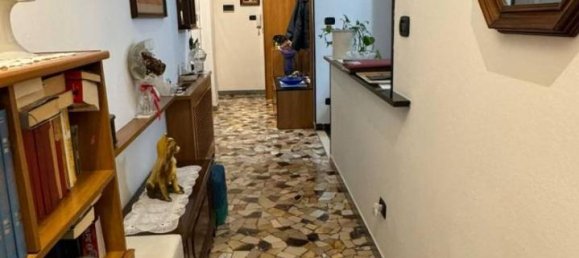 3-salle Appartement à Bologna, Italy No. 27111 13