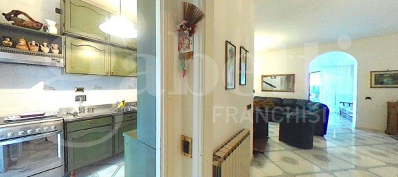 3 chambres Villa à Terracina, Italy No. 226048 10