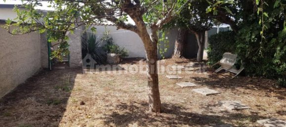 3 Schlafzimmer Wohnung in Latina, Italy, Nr. 97300 3