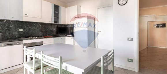 7-salle Maison à Recanati, Italy No. 2237 37