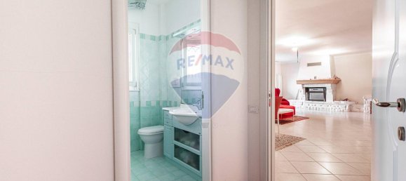 7-salle Maison à Recanati, Italy No. 2237 48