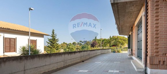 7-salle Maison à Recanati, Italy No. 2237 31