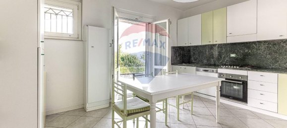 7-salle Maison à Recanati, Italy No. 2237 36