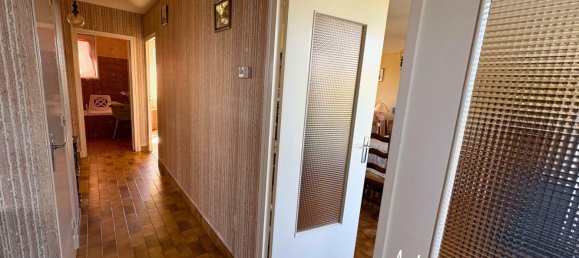 2 bedrooms House in Ciry-le-Noble, France No. 358395 11