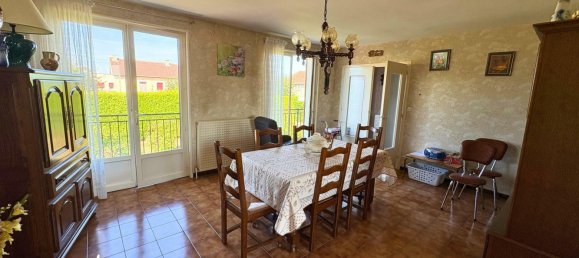 2 bedrooms House in Ciry-le-Noble, France No. 358395 3