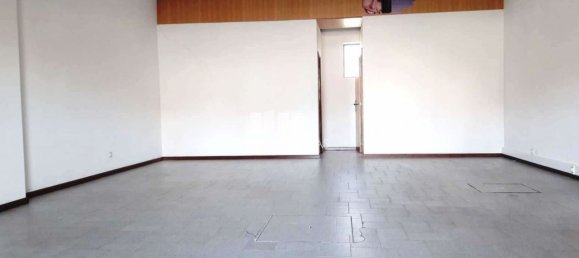 Коммерческая недвижимость 74м² в Виана ду Каштелу, Португалия № 82907 14