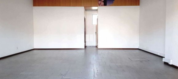 Коммерческая недвижимость 74м² в Виана ду Каштелу, Португалия № 82907 13