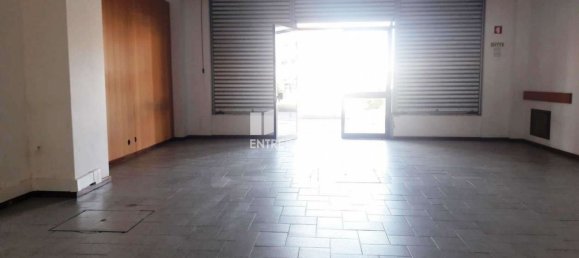 Коммерческая недвижимость 74м² в Виана ду Каштелу, Португалия № 82907 20