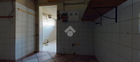 5 rooms Apartment in Oria, Italy No. 282460 9
