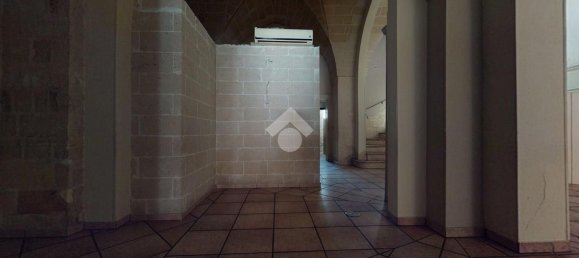 5 rooms Apartment in Oria, Italy No. 282460 6