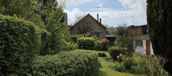 Casa de 3 dormitorios en Saint-Ouen-l'Aumone, France No. 174638 14