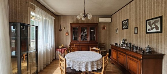 Casa de 3 dormitorios en Saint-Ouen-l'Aumone, France No. 174638 4