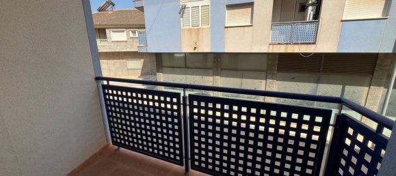 Apartamento de 3 dormitorios en Fuente Alamo, Spain No. 155115 12