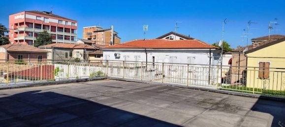 Квартира с 2 спальнями в Феррара, Италия № 377076 6