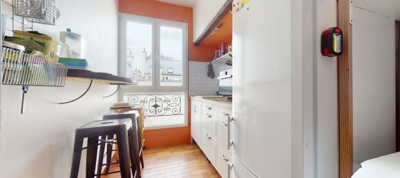 2 bedrooms Apartment in Paris, France No. 184521 9