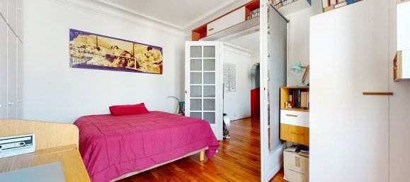2 bedrooms Apartment in Paris, France No. 184521 7