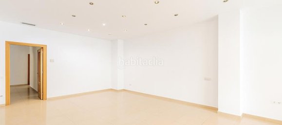 4 غرف نوم شقة في Sabadell, Spain رقم 180689 4