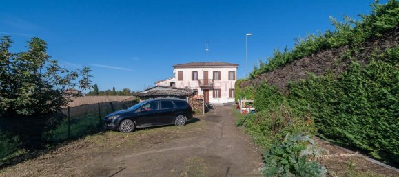 4 rooms House in Piove di Sacco, Italy No. 230345 15