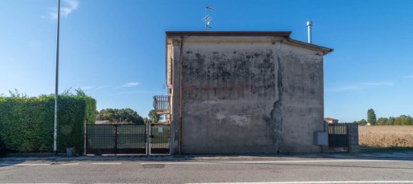 4 rooms House in Piove di Sacco, Italy No. 230345 19