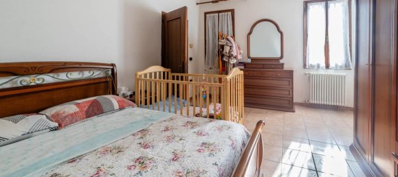 4 rooms House in Piove di Sacco, Italy No. 230345 13
