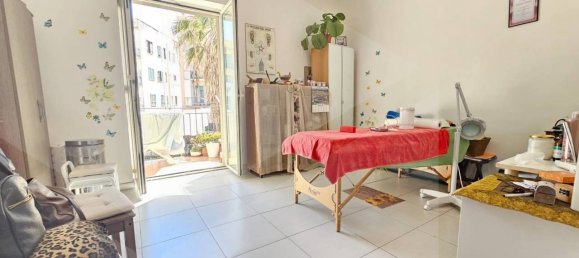 3 rooms Apartment in Pozzuoli, Italy No. 27493 13