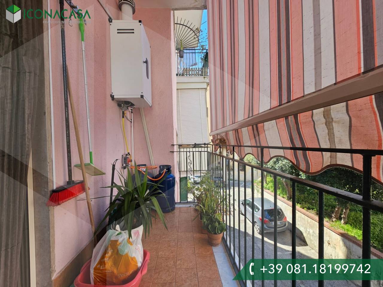 3 rooms Apartment in Pozzuoli, Italy No. 27493