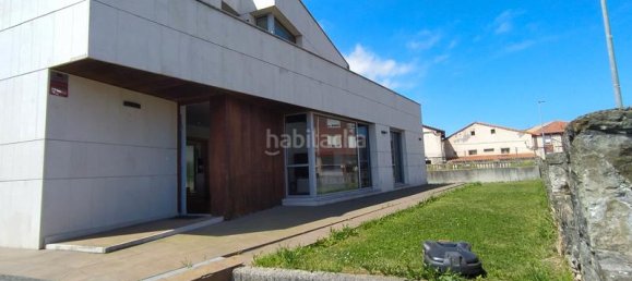 5 bedrooms House in Santander, Spain No. 156058 2