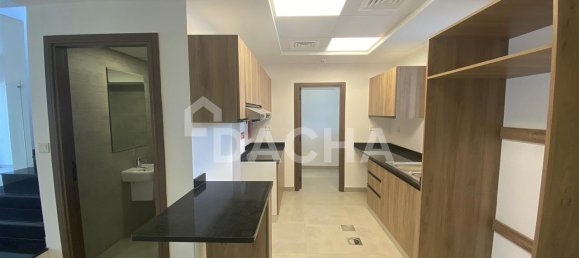 3 bedrooms Townhouse in Rukan, UAE No. 27652 7