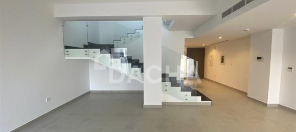 3 bedrooms Townhouse in Rukan, UAE No. 27652 3