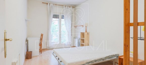 3 bedrooms Apartment in Eixample, Spain No. 155290 10