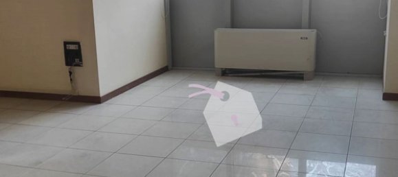 110m² Office in Macerata, Italy No. 25619 6