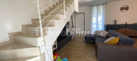 3 Schlafzimmer Haus in Turate, Italy, Nr. 341891 7