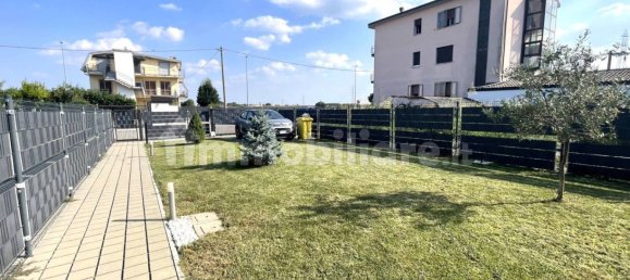 3 Schlafzimmer Haus in Turate, Italy, Nr. 341891 20