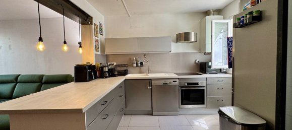 2 chambres Maison à Marseille, France No. 334768 9