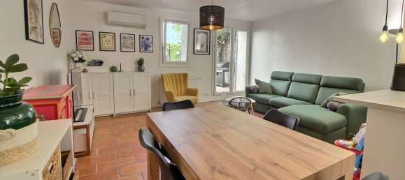 2 chambres Maison à Marseille, France No. 334768 4