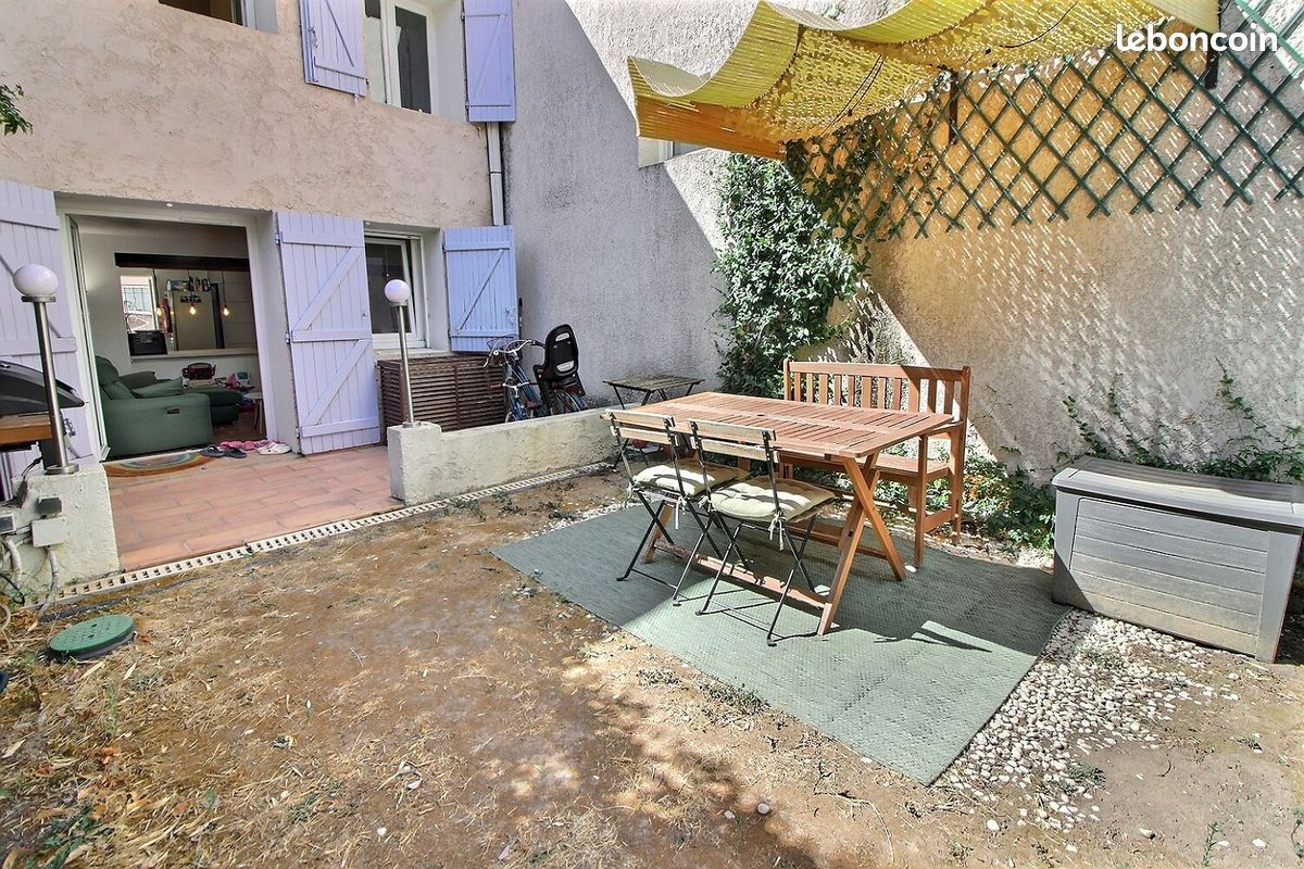 2 chambres Maison à Marseille, France No. 334768