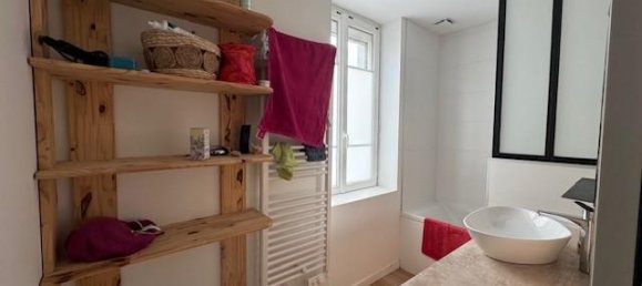 3 chambres Maison à Pont-de-Chéruy, France No. 205244 4