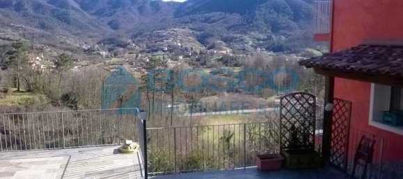 Casa de 9 habitaciónes en Beverino, Italy No. 216238 6