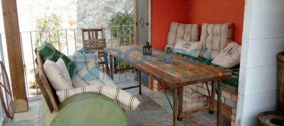 Casa de 9 habitaciónes en Beverino, Italy No. 216238 5