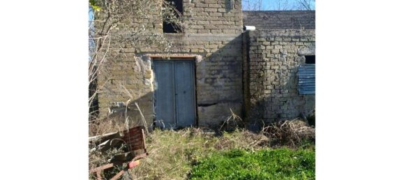 3 bedrooms House in Sessa Aurunca, Italy No. 371901 3