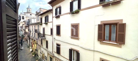 2-salle Appartement à Zagarolo, Italy No. 198361 2