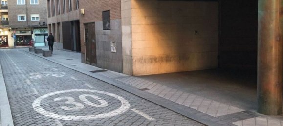  عقار تجاري في Valladolid, Spain 61متر مربع رقم 100349 4