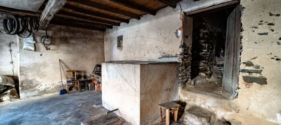 Дом с 3 спальнями в Миранда ду Корву, Португалия № 161781 16