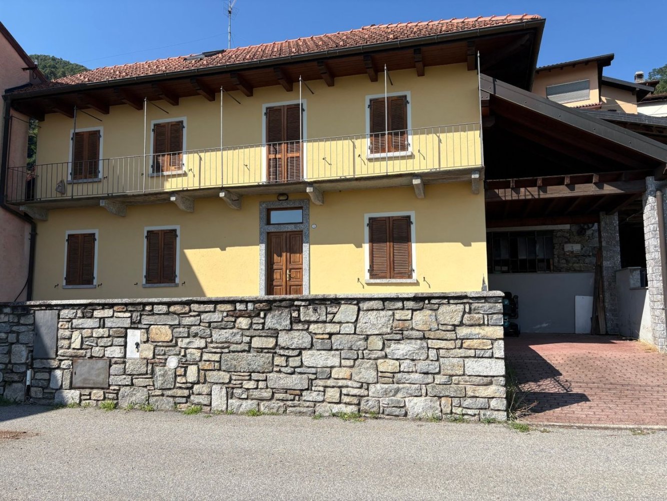 3غرفة منزل في Bee, Italy رقم 267507