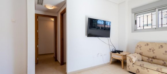 2 Schlafzimmer Wohnung in Torrevieja, Spain, Nr. 58870 5